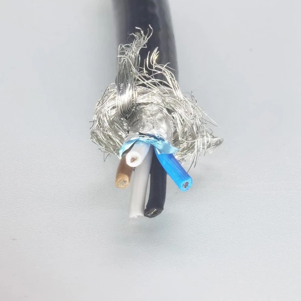 双屏蔽 Cable